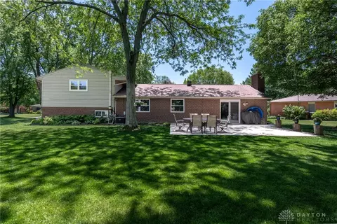 2273 Whispering Willow Cir, Kettering, OH 45440 photo 31