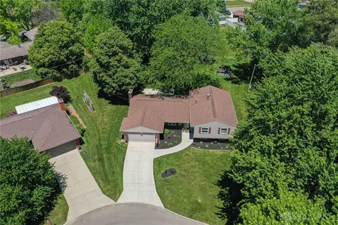 2273 Whispering Willow Cir, Kettering, OH 45440 photo 36