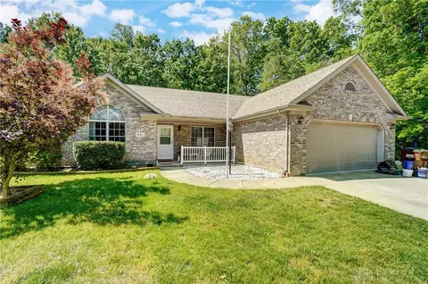 321 Delaware Xing, Eaton, OH 45320