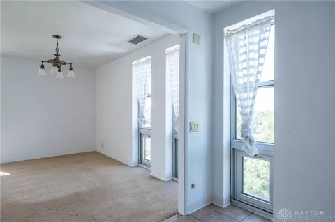 2230 S Patterson Blvd #54, Dayton, OH 45409 photo 8