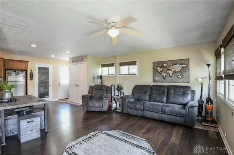 2935 Cunnington Ln, Kettering, OH 45420 photo 4