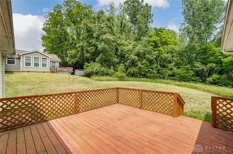400 Englewood Rd, Springfield, OH 45503 photo 41