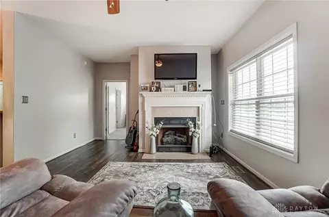 400 Englewood Rd, Springfield, OH 45503 photo 8