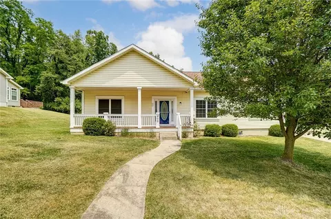 400 Englewood Rd, Springfield, OH 45503 photo 3