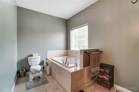 400 Englewood Rd, Springfield, OH 45503 photo 23