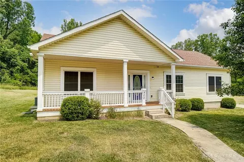 400 Englewood Rd, Springfield, OH 45503