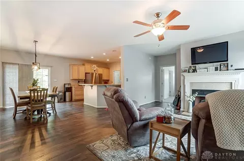 400 Englewood Rd, Springfield, OH 45503 photo 7