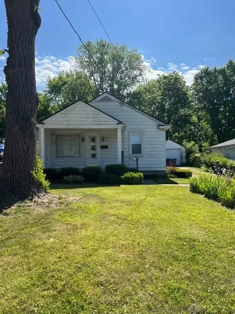 215 Lylburn Rd, Middletown, OH 45044