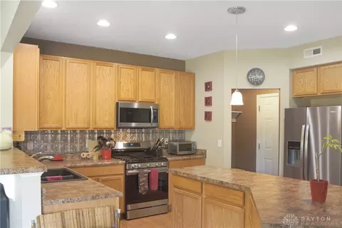 1301 Artesian Ln, Fairborn, OH 45324 photo 14