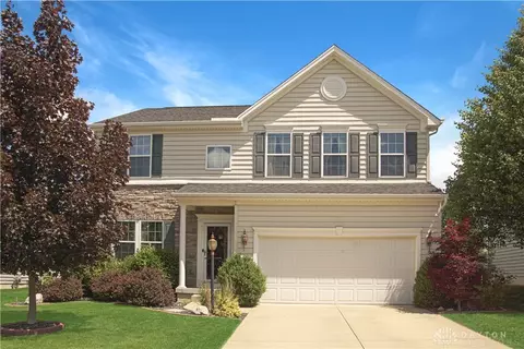 1301 Artesian Ln, Fairborn, OH 45324