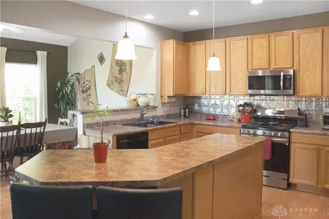 1301 Artesian Ln, Fairborn, OH 45324 photo 10