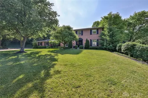 6906 Normancrest Ct, Washington Township, OH 45459