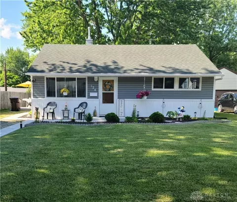 124 W Harmon Dr, Greenville, OH 45331