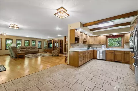 3184 Fairfield Pike, Springfield, OH 45502 photo 14