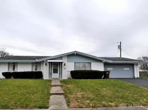 404 Rendale Pl, Trotwood, OH 45426