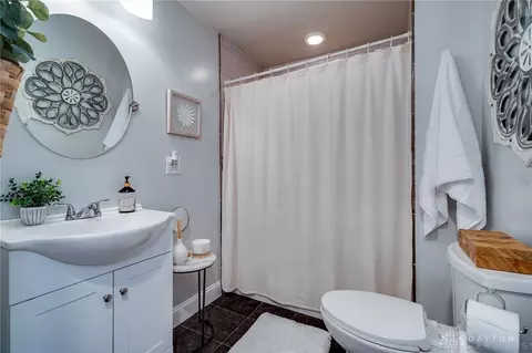 2724 Colonial Ave, Kettering, OH 45419 photo 28