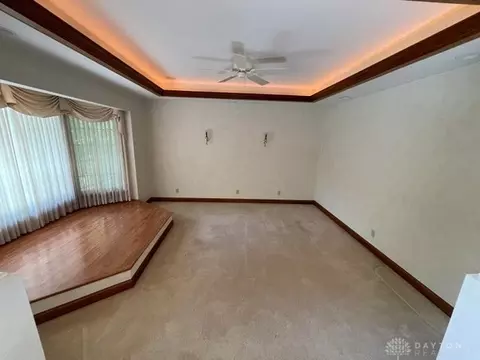 5450 Brookshire Ln, Springfield, OH 45502 photo 15