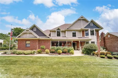 8486 Point O Woods Ct, Springboro, OH 45066