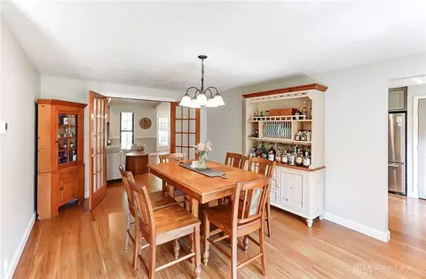 1386 Ambridge Rd, Dayton, OH 45459 photo 14