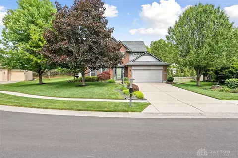 50 Stillwater Ct, Springboro, OH 45066