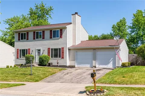 5851 Mount Royal Dr, Clayton, OH 45315