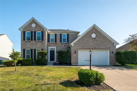 3524 Queen Victoria Ct, Beavercreek, OH 45431