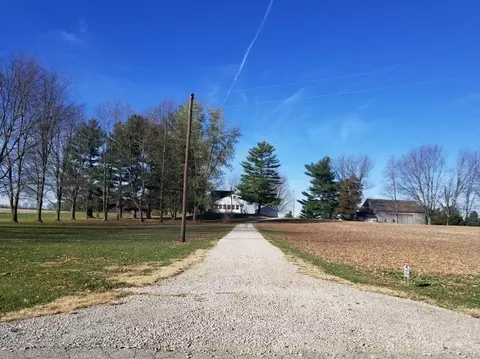 5053 Dormire Rd, Sidney, OH 45365 photo 2