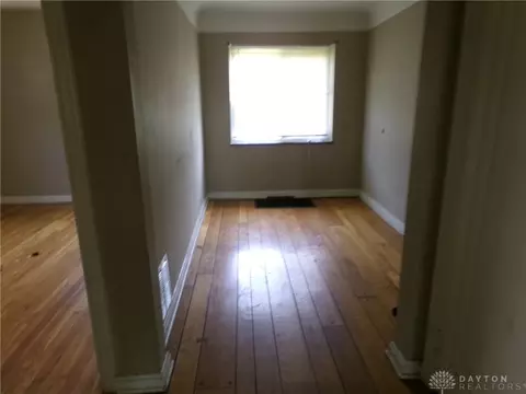 2935 Mapleleaf Ave, Cincinnati, OH 45212 photo 2