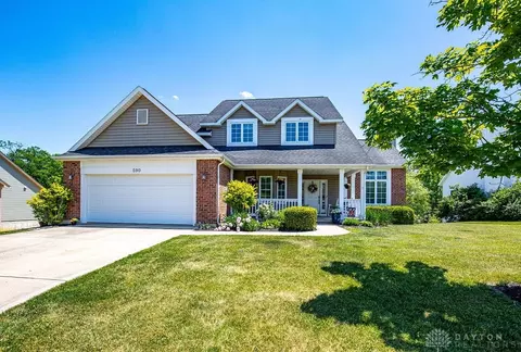 590 Honor Ln, Oxford, OH 45056
