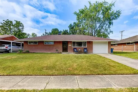 5316 Powell Rd, Huber Heights, OH 45424