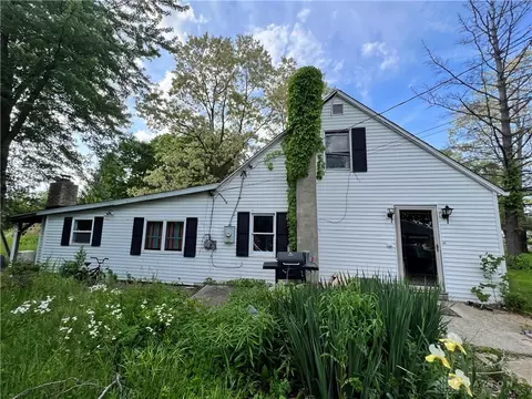 7500 S Kessler Frederick Rd, West Milton, OH 45383