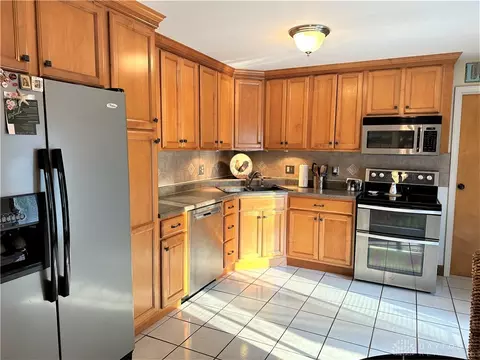 3621 Roslyn Ave, Kettering, OH 45429 photo 4