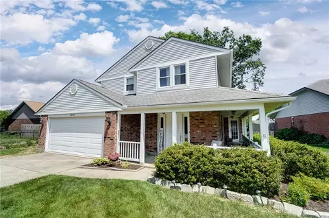 8292 Hunters Halt Ct, Huber Heights, OH 45424
