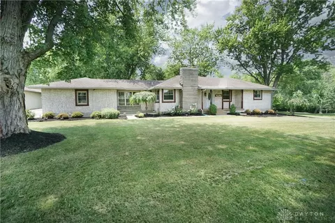 1259 Stubbs Mill Rd, Lebanon, OH 45036