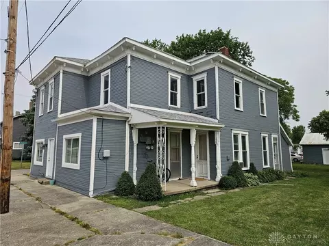 22 E Main St, Phillipsburg, OH 45354