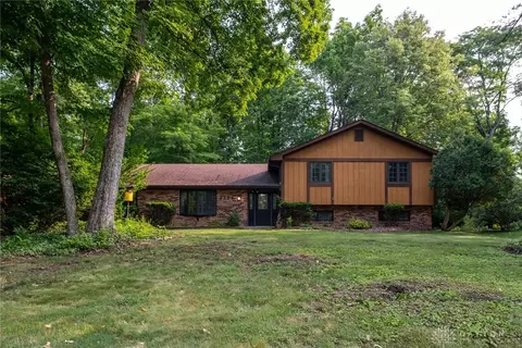 3224 Southfield Dr, Dayton, OH 45434