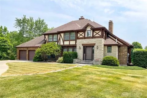 9285 S Palmer Rd, Dayton, OH 45424