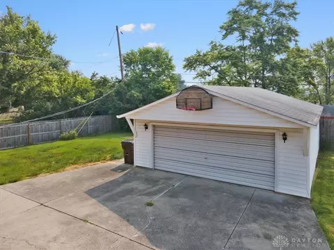 4338 Joy Dr, Enon, OH 45323 photo 3
