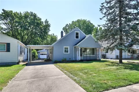 1894 Russet Ave, Dayton, OH 45410