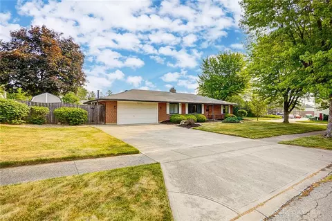 1113 Greenridge Dr, Kettering, OH 45429 photo 27
