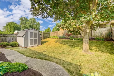 1113 Greenridge Dr, Kettering, OH 45429 photo 26