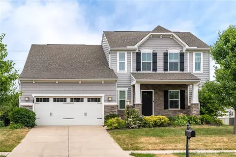 2968 Ambrosia Ln, Xenia, OH 45385