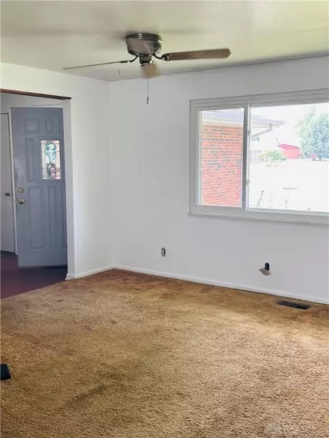 5038 Hahn Ave, Fairborn, OH 45324 photo 5