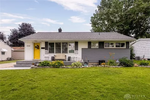 1414 Sussex Rd, Troy, OH 45373