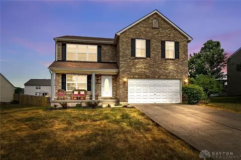 52 Long Meadow Dr, Franklin, OH 45005