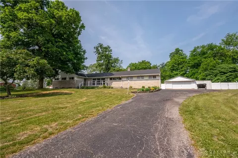 5789 Lesourdsville West Chester Rd, Liberty, OH 45011
