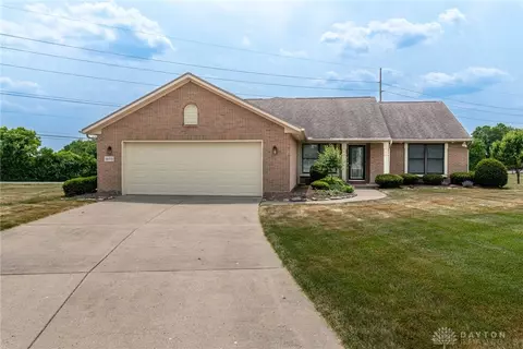 1603 Brandonhall Dr, Miamisburg, OH 45342