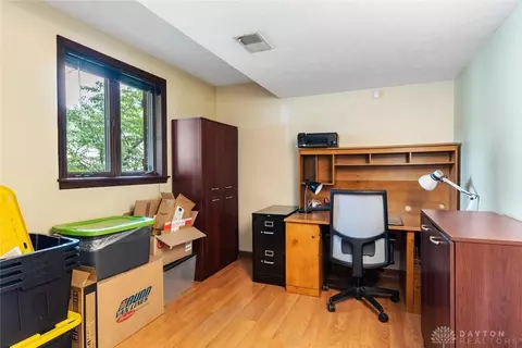 Undisclosed, Cincinnati, OH 45224 photo 21