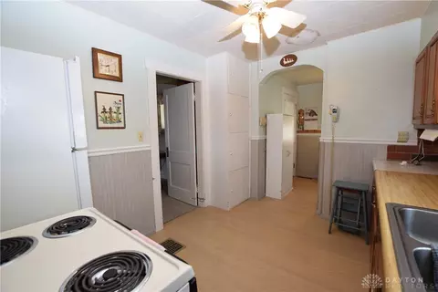 1321 N Lowry Ave, Springfield, OH 45504 photo 13