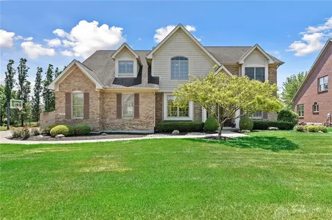 550 Stolle Dr, Springboro, OH 45066